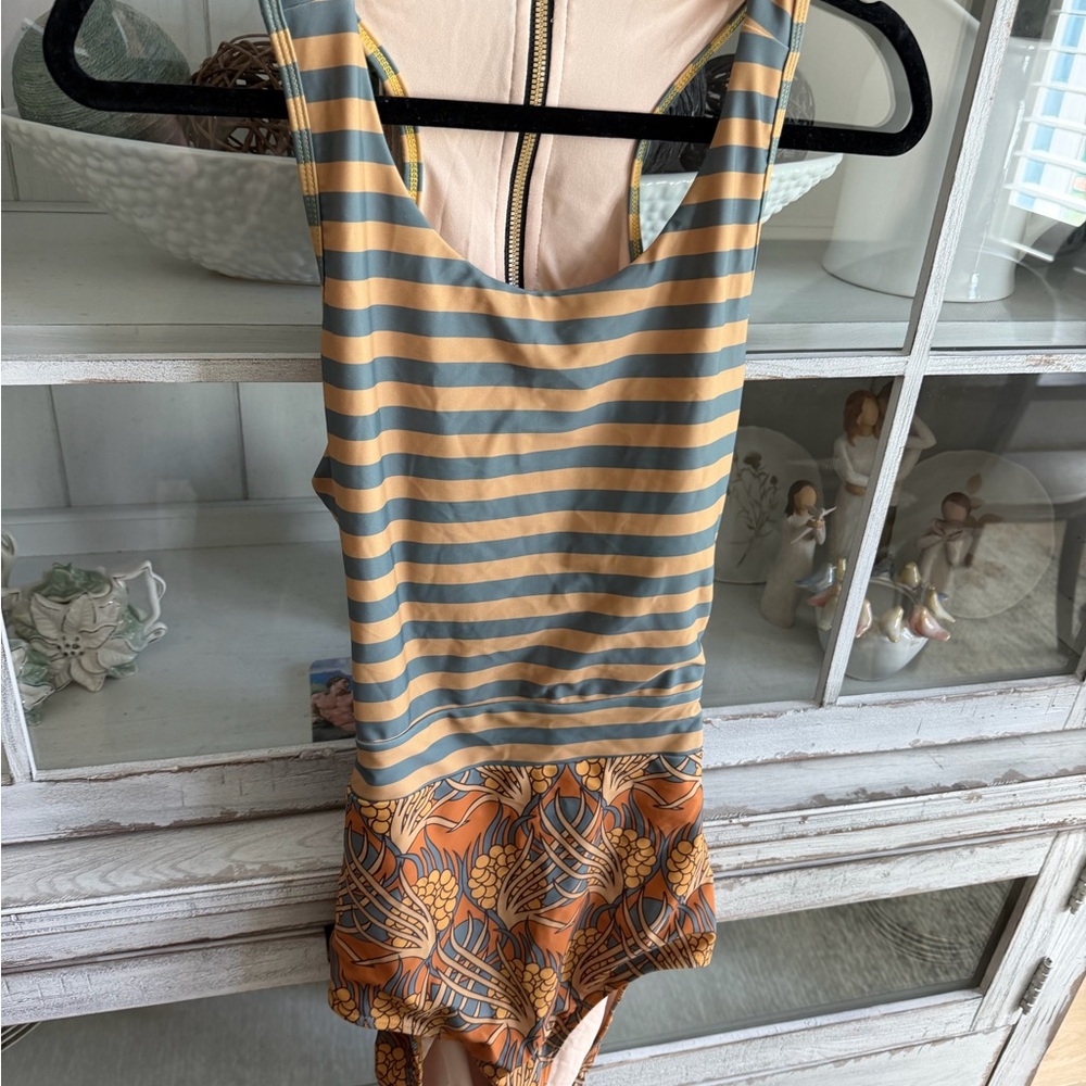 Albion Fit Striped Scoop-Back One-Piece Swimsuit in Beige and Gray